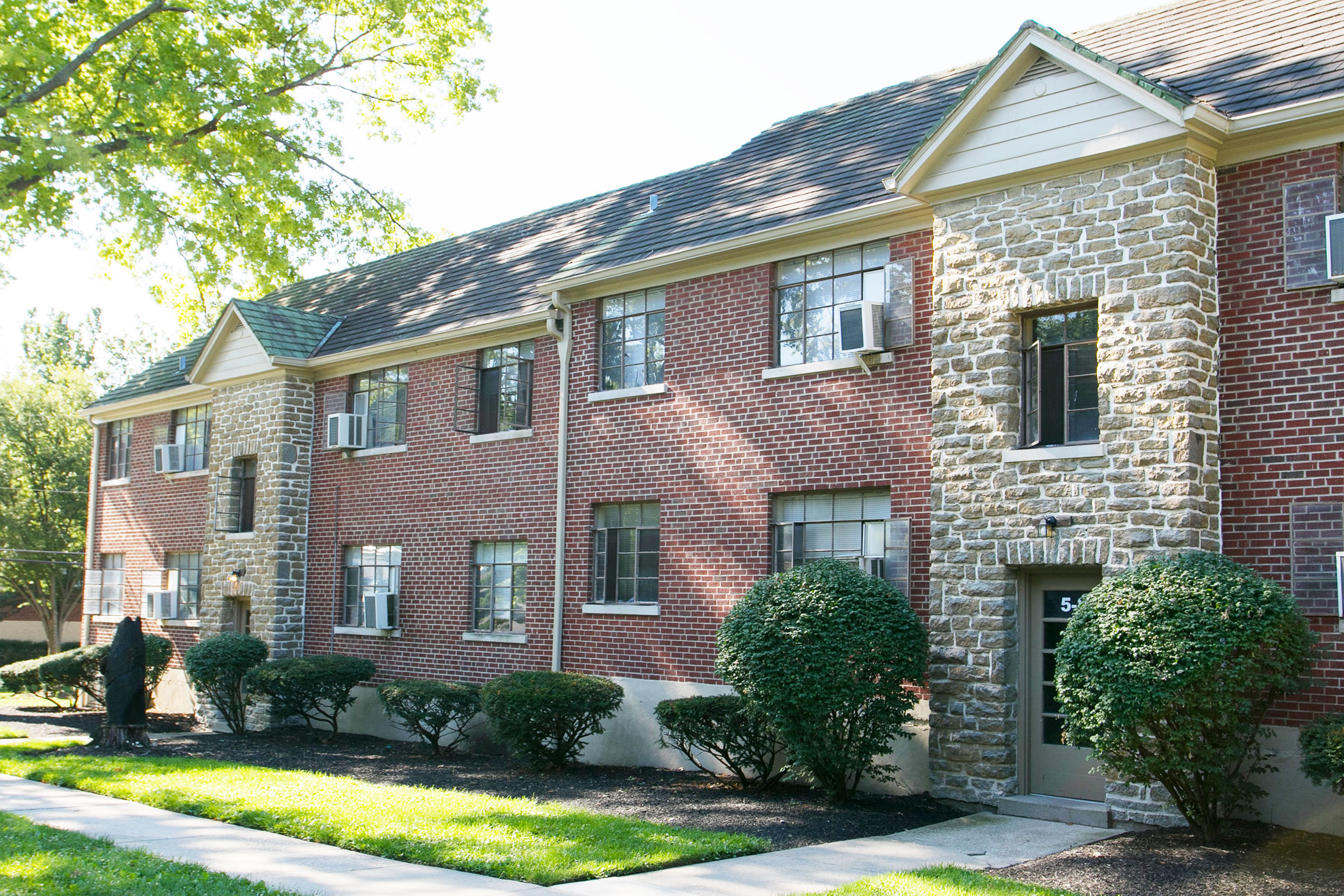 Hyde Park Commons Apartments